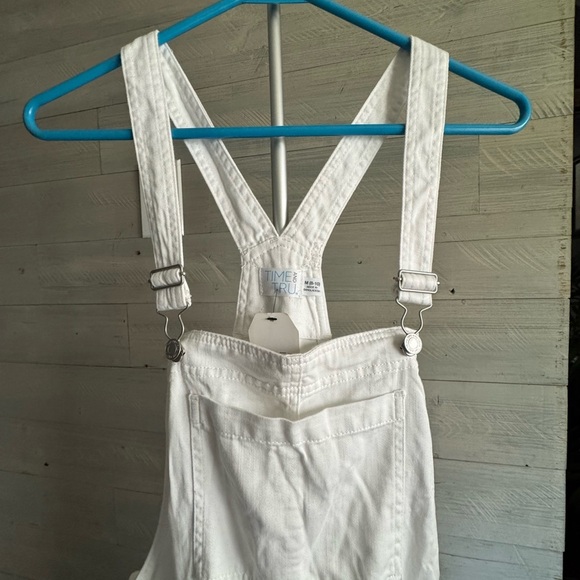 Time and Tru Women's White Jumpsuit - Picture 5 of 6